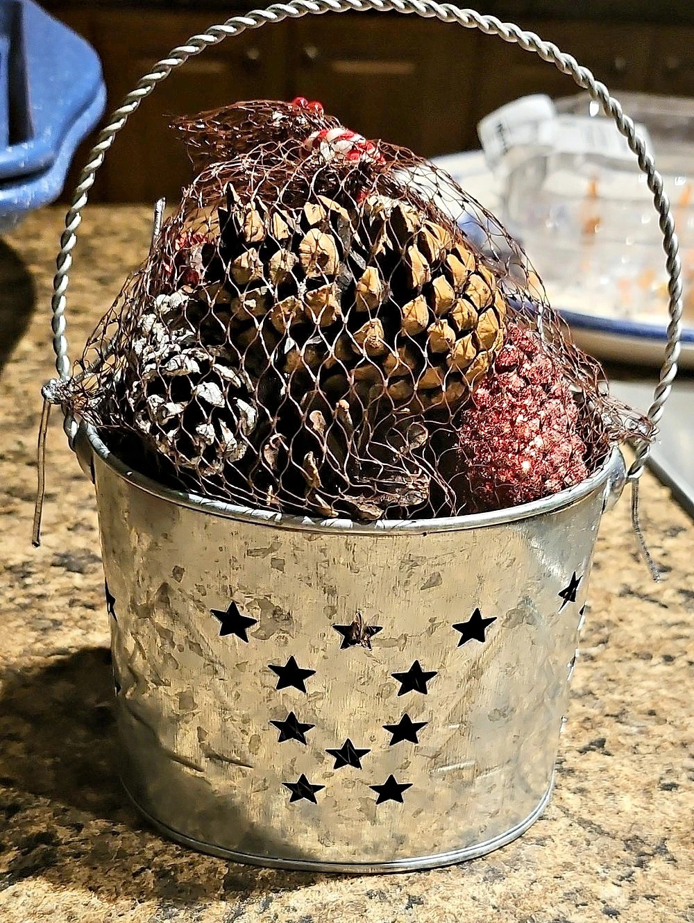 Star Cutout Decorative Bucket